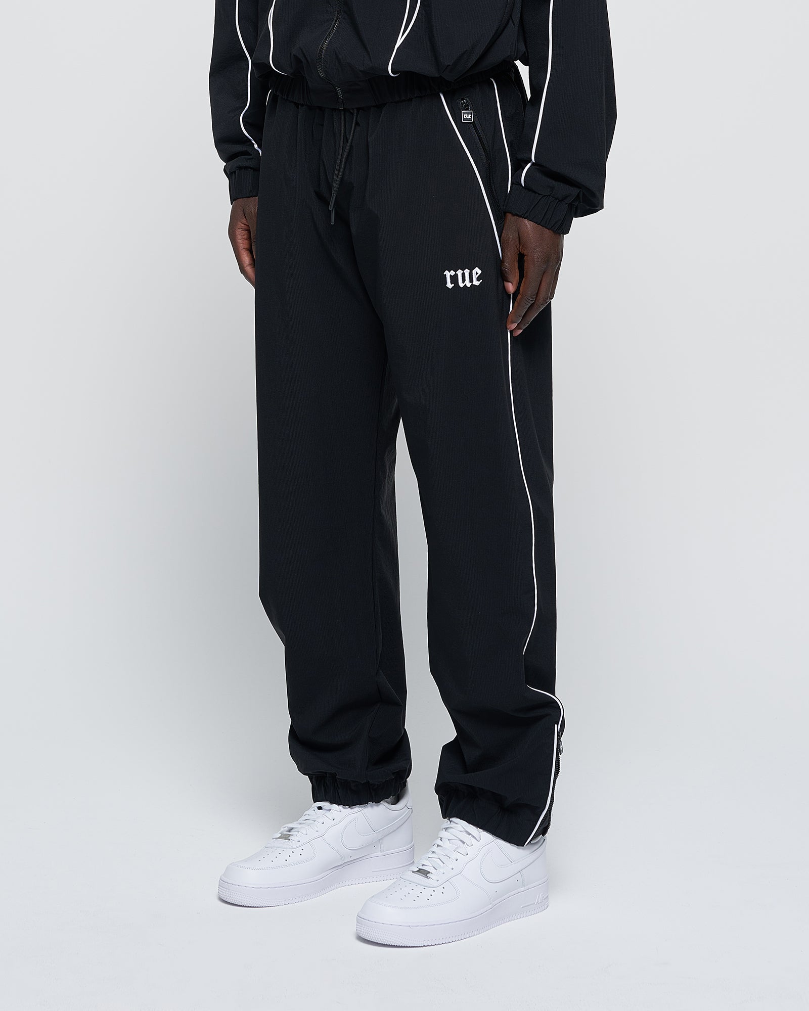 RUE Tracksuit Pants Black